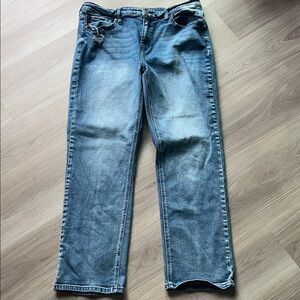 KanCan Mid-Rise Straight Leg Jeans 31 Slight Distressed Light Wash Casual